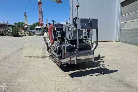 Rozściełacze kołowe 2018 Dynapac F 1200 CS (3)