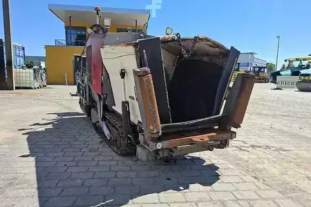 Rozściełacze kołowe 2018 Dynapac F 1200 CS (8)