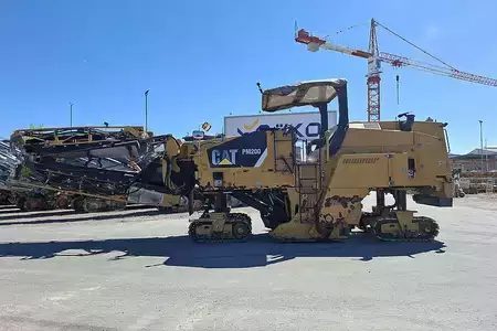 Kierrättäjä kylmä 2013 Caterpillar PM 200 (1)