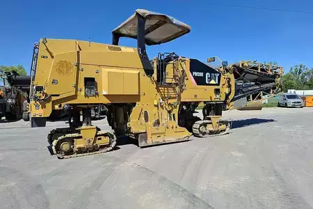 Kierrättäjä kylmä 2013 Caterpillar PM 200 (6)