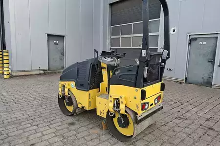 Tandemruller 2021 BOMAG BW 90 AD-5 (3)