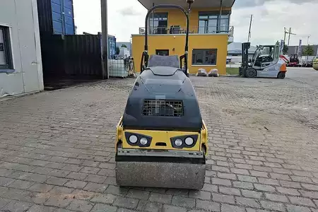 Tandemruller 2021 BOMAG BW 90 AD-5 (8)