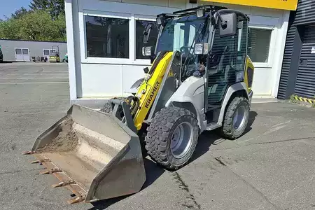 Chargeuse sur pneus 2022 Kramer 5040 (2)