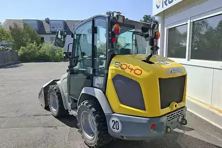 Chargeuse sur pneus 2022 Kramer 5040 (5)