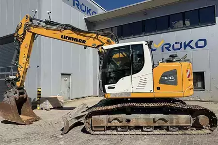 Hydraulic Excavators 2022 Liebherr R 920 Compact LC (2)