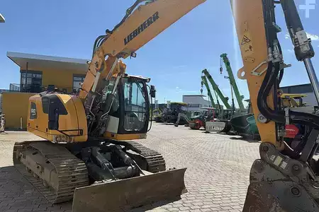 Hydraulic Excavators 2022 Liebherr R 920 Compact LC (7)