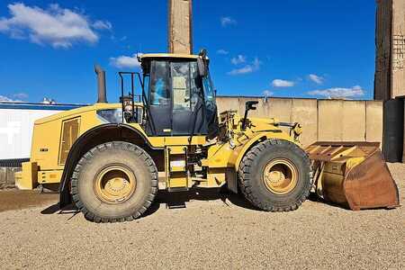 Pyöräkuormaajat 2011 Caterpillar 950 H (2)