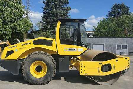 Rulli Compattatori montamburo 2022 BOMAG BW 213 D-5 (1)
