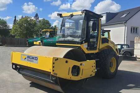 Rulli Compattatori montamburo 2022 BOMAG BW 213 D-5 (4)