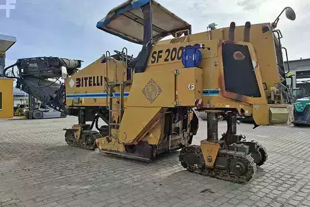 Kierrättäjä kylmä 2004 Bitelli SF 200 RS (8)