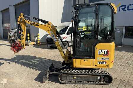 Minigrävare 2022 Caterpillar 301.8 Powertilt HS01 (1)
