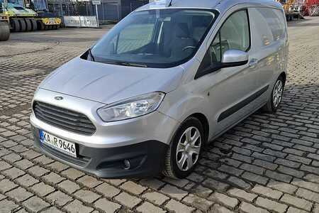 Övrigt 2017 Ford Transit Courier (2)