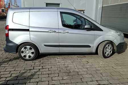 Övrigt 2017 Ford Transit Courier (6)