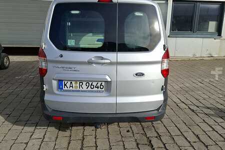 Övrigt 2017 Ford Transit Courier (8)