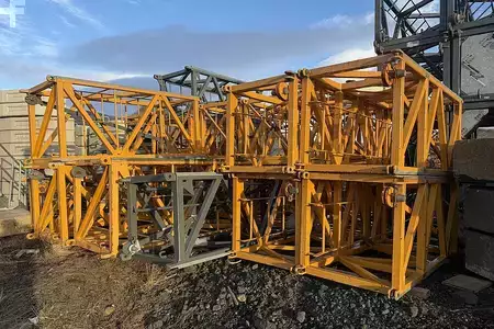 Gru a Montaggio Rapido 0 Liebherr Turmstücke für 34K/42K.1, 71K und 81K.1 mit und oh (1)