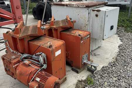 Tower Crane 0 Liebherr 1 Satz Schienenfahrwerke 256HC/1 set rail bogies 2 (1)