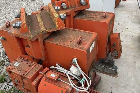 Tower Crane 0 Liebherr 1 Satz Schienenfahrwerke 256HC/1 set rail bogies 2 (2)