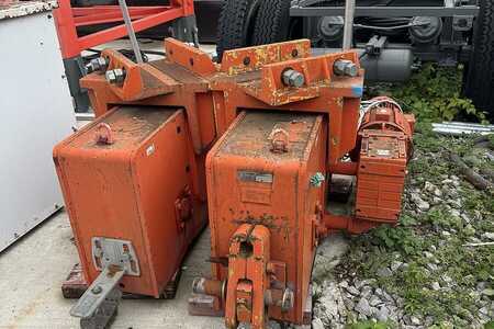 Tower Crane 0 Liebherr 1 Satz Schienenfahrwerke 256HC/1 set rail bogies 2 (3)