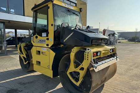 BOMAG BW 174 APO-4v