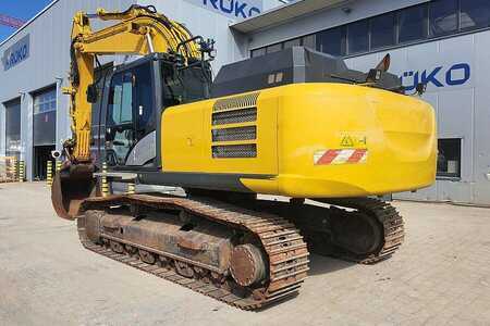 Korečková rýpadla 2017 Hitachi ZX 300 LCN-6 (2)