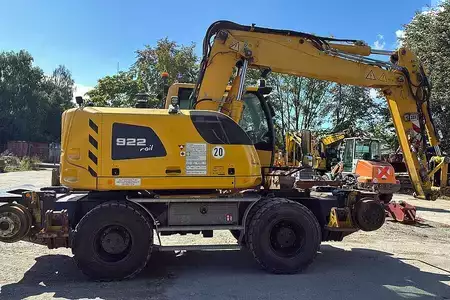 Mobil gravemaskin 2018 Liebherr A 922 Rail Litronic (5)