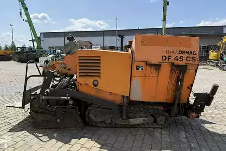 Pavimentadora de rodas 2010 Dynapac DF 45 CS (5)