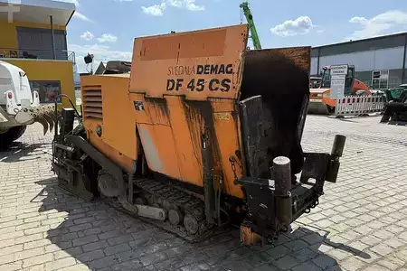Pavimentadora de rodas 2010 Dynapac DF 45 CS (6)