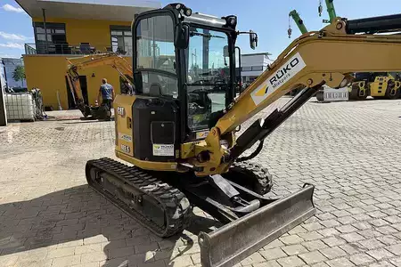 Minigrävare 2022 Caterpillar 303.5 CR-07A (6)