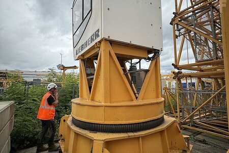 Gru a torre 2007 Liebherr 140 EC-H 6 Litr. (2)