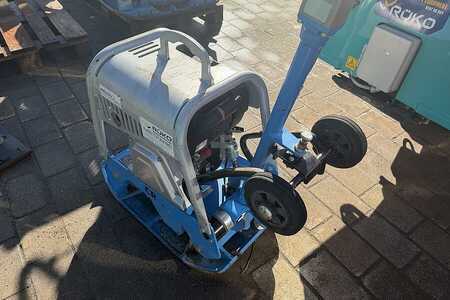 Ostatní 2019 Weber CR 2 (3)