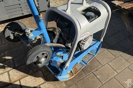 Ostatní 2019 Weber CR 2 (6)