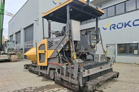 Wheeled pavers 2016 Volvo P 6820 C (2)