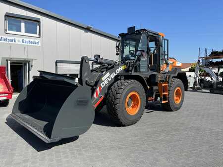 Doosan DL250-7