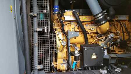 Kompresor 2006 Atlas Copco XRVS 476 (5)