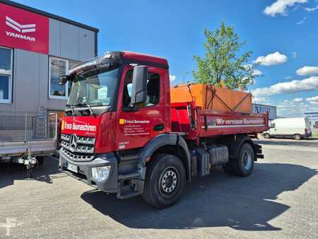 Gritter 2021 Mercedes-Benz Arocs 1935 (2)