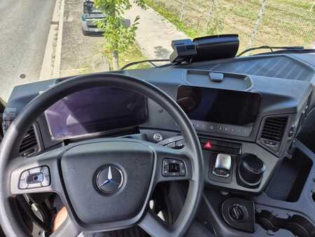 Camión 2023 Mercedes-Benz Arocs 2646 K (6)