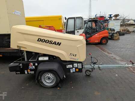 Compresor 2022 Doosan 7/45 (1)