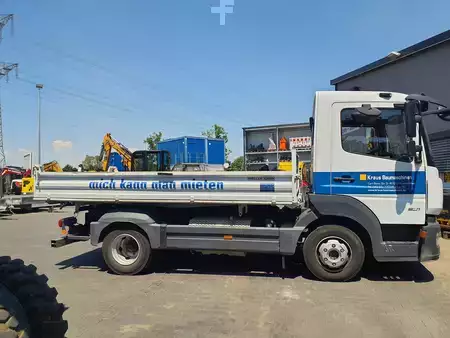 Lastbil 2023 Mercedes-Benz Atego 821K (1)