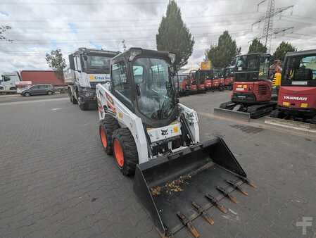 Kompaktní nakladače 2023 Bobcat S450 (4)