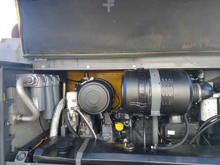 Kompresor 2010 Atlas Copco XAHS 146 DD (11)