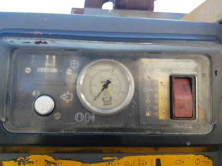 Kompresor 2010 Atlas Copco XAHS 146 DD (7)