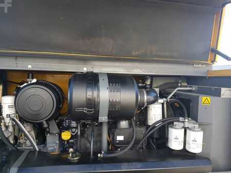 Kompresor 2010 Atlas Copco XAHS 146 DD (8)