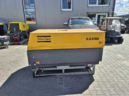 Kompresor 2010 Atlas Copco XAS 77 (2)