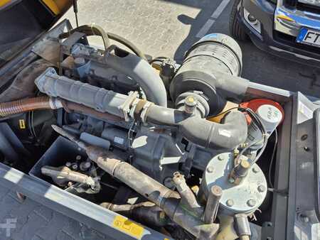 Kompresor 2010 Atlas Copco XAS 77 (8)