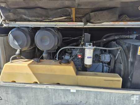 Kompresszor 2005 CompAir C 95-12 (7)