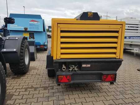 Kompresor 2002 Atlas Copco XAS 186 (2)