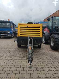 Kompresor 2002 Atlas Copco XAS 186 (4)