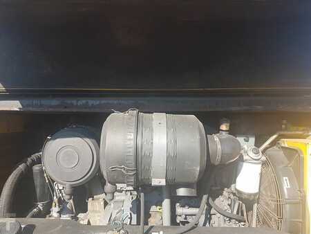 Kompressor 2000 Atlas Copco XAS 146 (6)