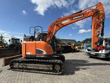 Korečková rýpadla 2019 Doosan DX 140 LCR- 5 (4)