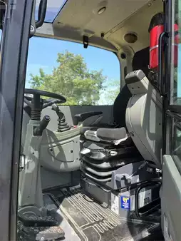 Escavatori gommati 2017 Yanmar B95W (4)